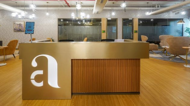 6 Seater Private  Cabin