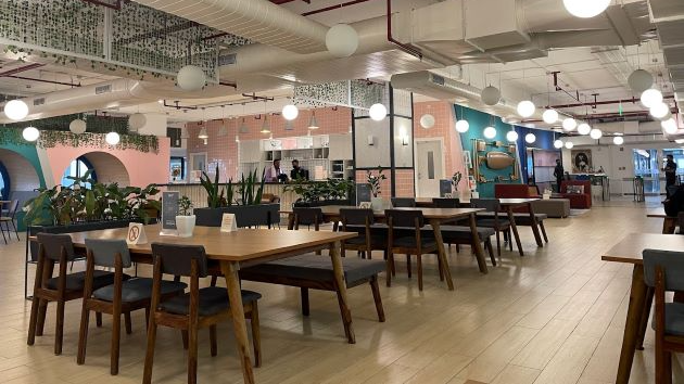 6 Seater Private Cabin