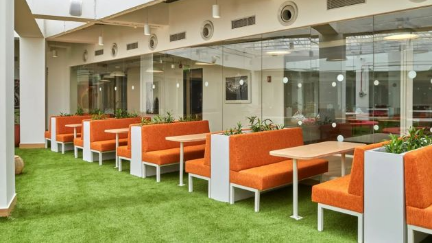 6 Seater Private Cabin