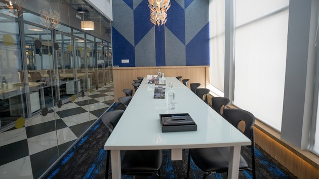 6 Seater Private Cabin 