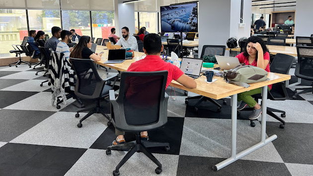 6 Seater Private Cabin 