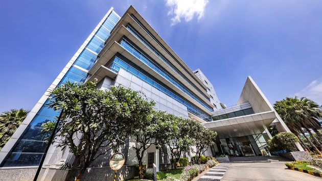 6 Seater Private Cabin