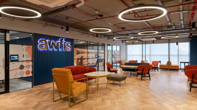 6 Seater Private Cabin