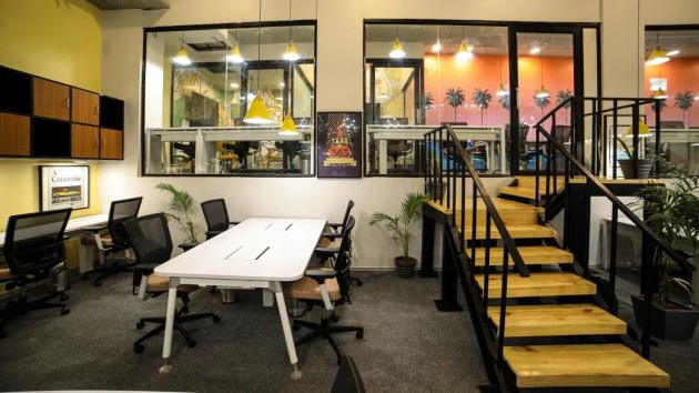 6 Seater Private Cabin