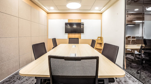 6 Seater Private Cabin 