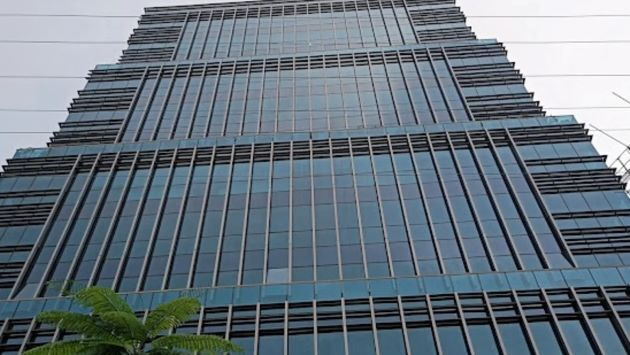 6 Seater Private Cabin 