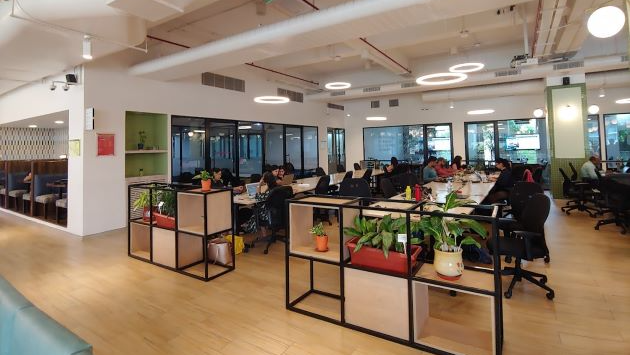 6 Seater Private Cabin