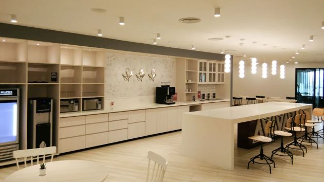 6 Seater Private Cabin