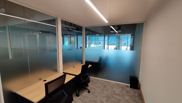 6 Seater Private Cabin 