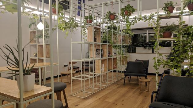 6 Seater Private Cabin