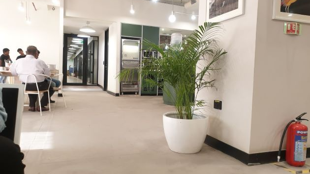 6 Seater Private Cabin