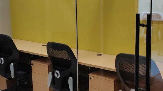 6 Seater Private Cabin