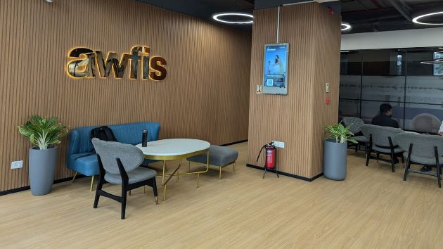 6 Seater Private Cabin