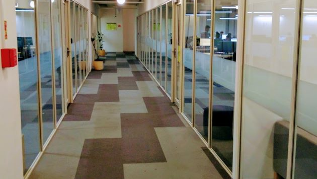 6 Seater Private Cabin