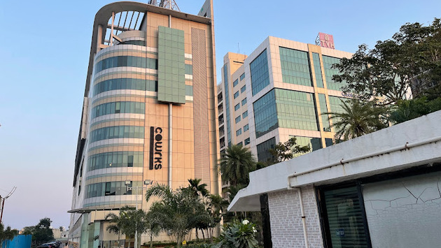 6 Seater Private Cabin 