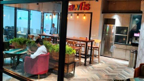 6 Seater Private Cabin