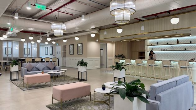 6 Seater Private Cabin