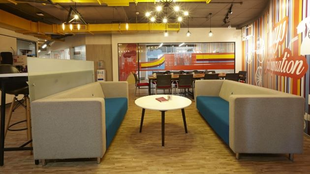 6 Seater Private Cabin