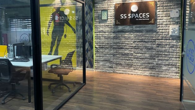 6 Seater Private Cabin