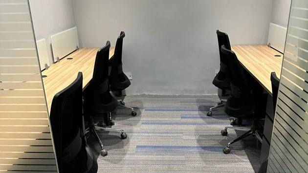 6 Seater Private Cabin