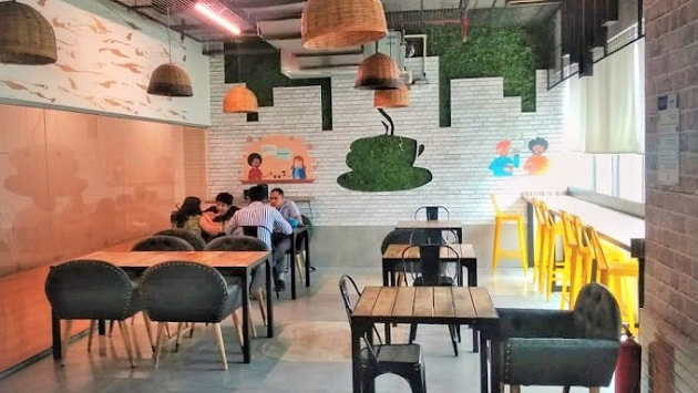 6 Seater Private Cabin