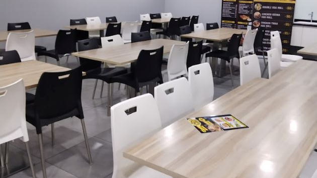 6 Seater Private Cabin