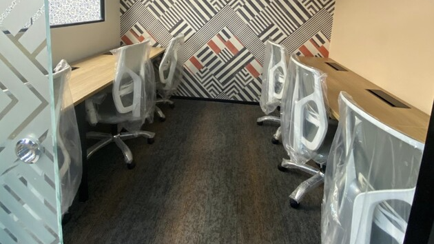 6 Seater Private Cabin