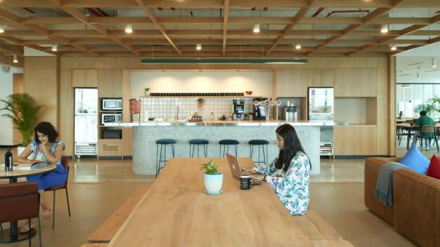 6 Seater Private Cabin