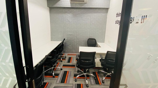 6 Seater Private cabin