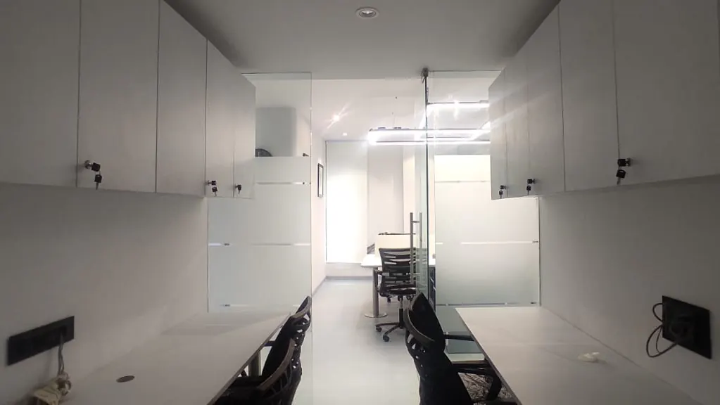 6 Seater Private Cabin 