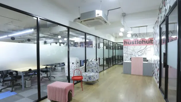 Private Cabin at Hustlehub H1702, HSR Layout