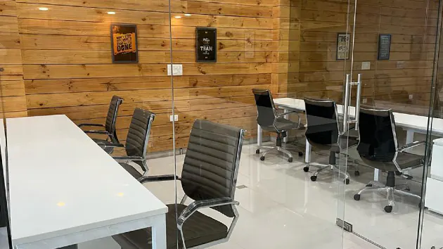 6 Seater Private Cabin in Sector 16 - iWORKK Coworking Space | GoOffice 8454