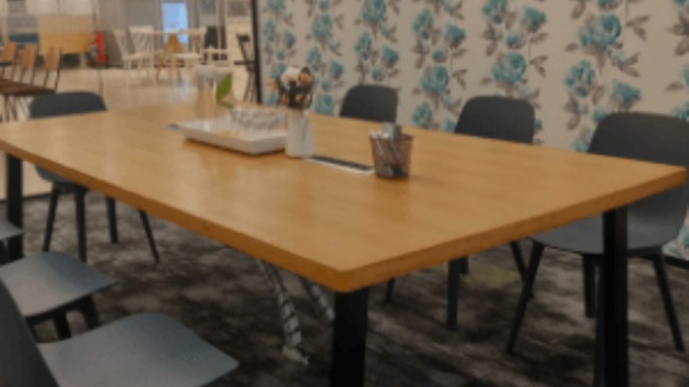 7 Seater Meeting Room 