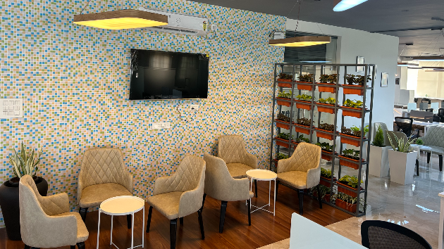 7 Seater Meeting Room