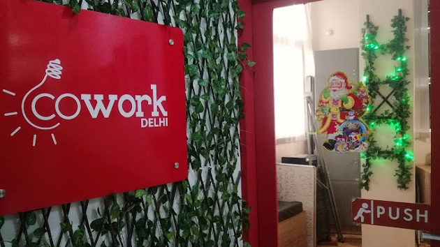 7 Seater Private Cabin