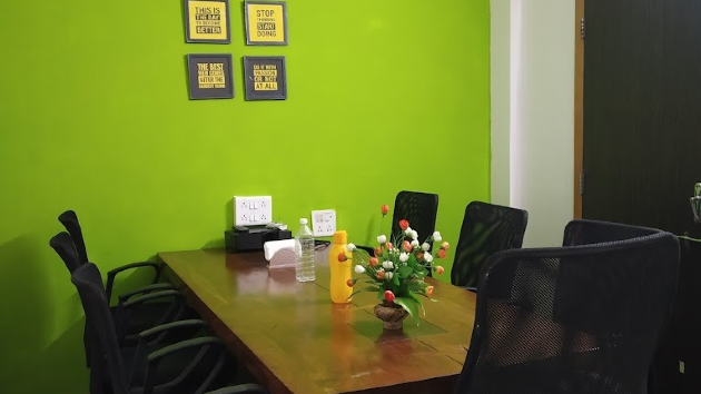 8 Seater Conference Room