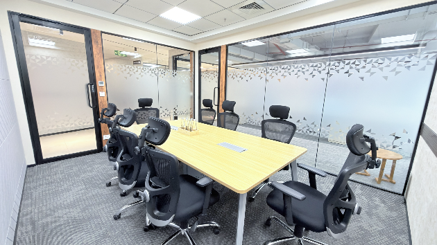 7 Seater Conference Room
