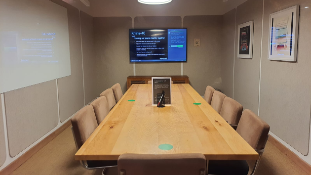 GoSpace 3330 8 Seater Conference Room