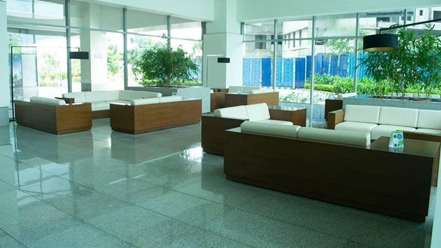 5 Seater Conference Room