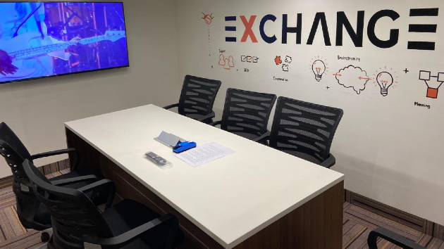 10 Seater Conference Room