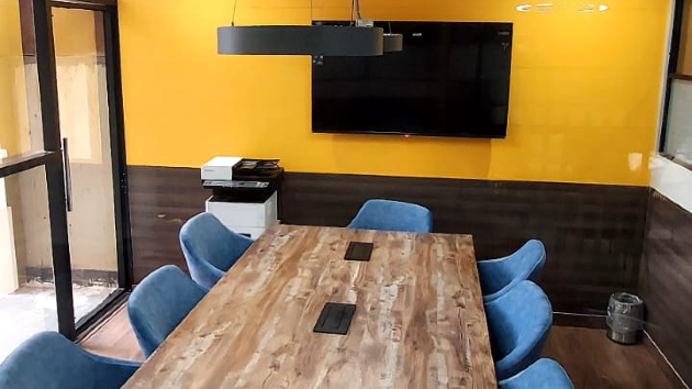 8 Seater Conference Room