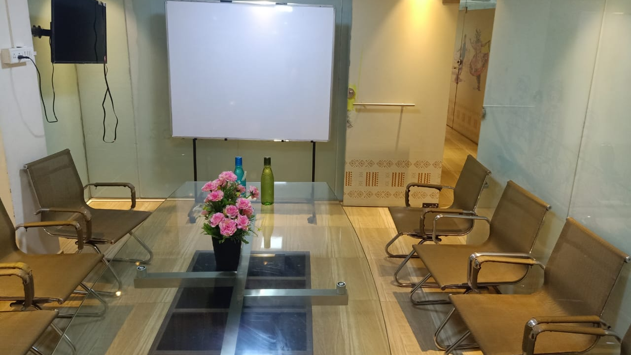 8 Seater Conference Room