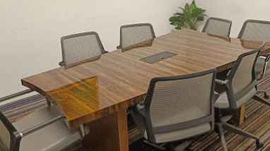 8 Seater Conference Room 