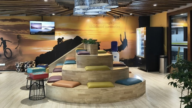 8 Seater Conference Room