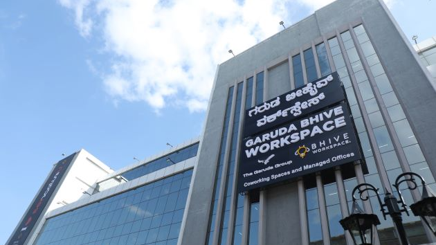 8 Seater Meeting Room