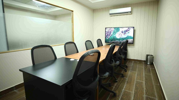 GoSpace 7459 8 Seater Meeting Room