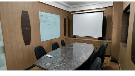 8 Seater Meeting Room