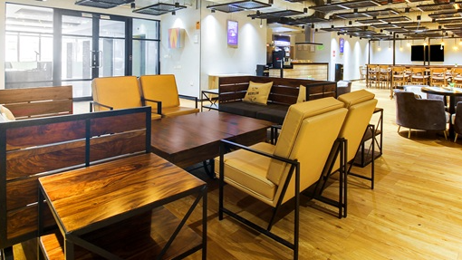 8 Seater Meeting Room