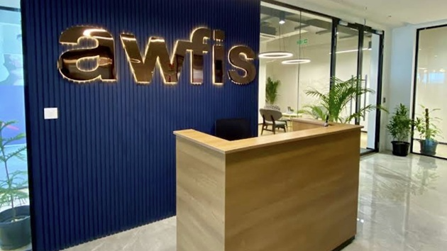 8 Seater Meeting Room