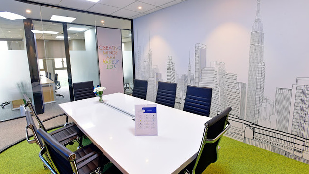 8 Seater Meeting Room